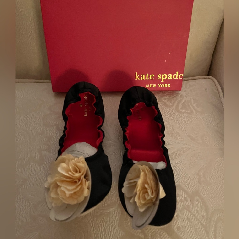 Kate Spade-Charlene black satin cream, Pom Pom slip on! NWT